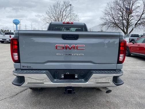 2025 GMC Sierra 2500 Pro