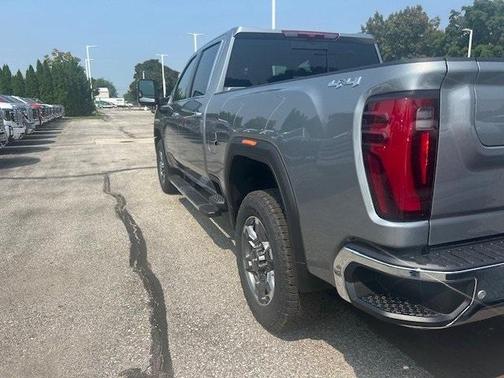 2025 GMC Sierra 2500 SLT