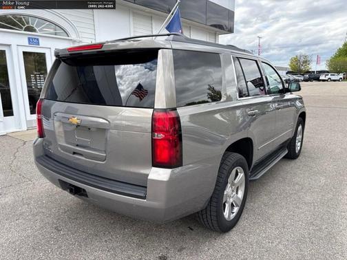 Pepperdust Metallic 2018 Chevrolet Tahoe LS