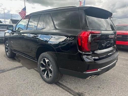 2025 GMC Yukon AT4