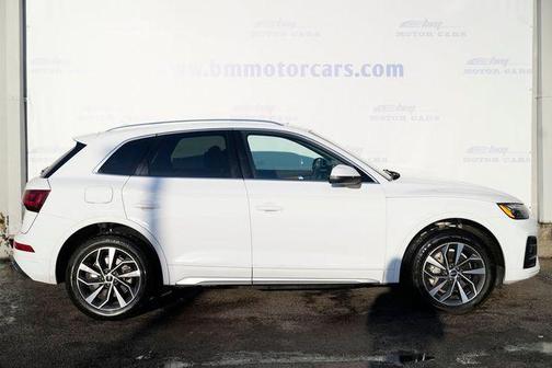 White 2021 Audi Q5 45 Premium Plus