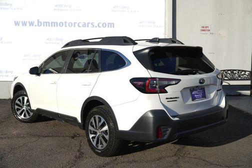 Crystal White Pearl 2022 Subaru Outback Premium