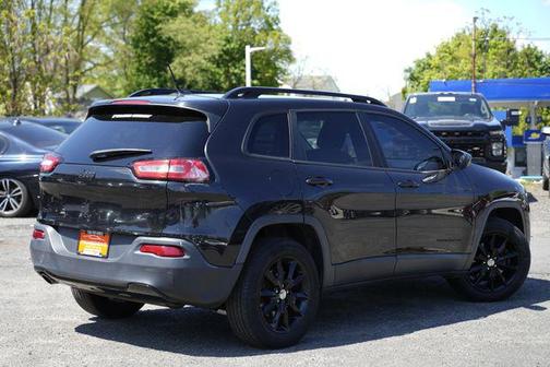 Brilliant Black Crystal Pearlcoat 2014 Jeep Cherokee Altitude
