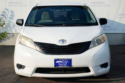 2011 Toyota Sienna Base