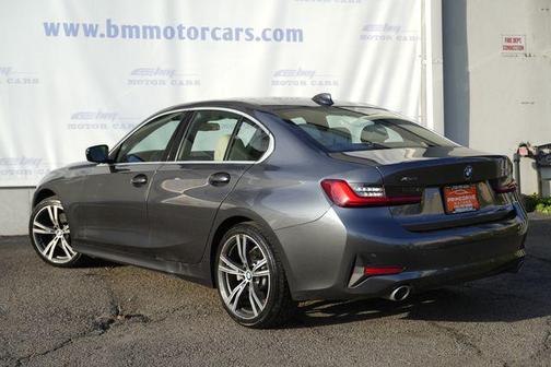 Mineral Gray Metallic 2019 BMW 330 xDrive