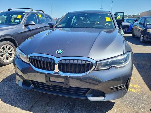 Mineral Gray Metallic 2019 BMW 330 xDrive