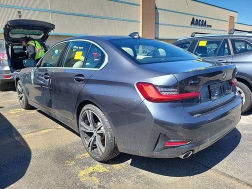 Mineral Gray Metallic 2019 BMW 330 xDrive