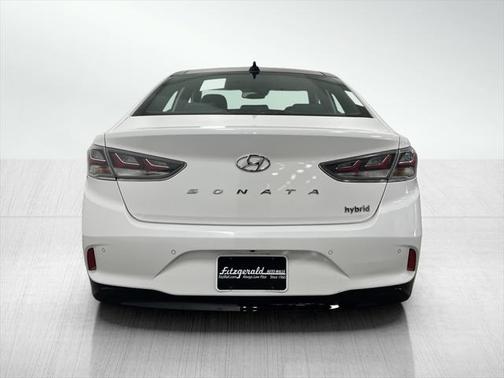 2019 Hyundai SONATA Hybrid Limited