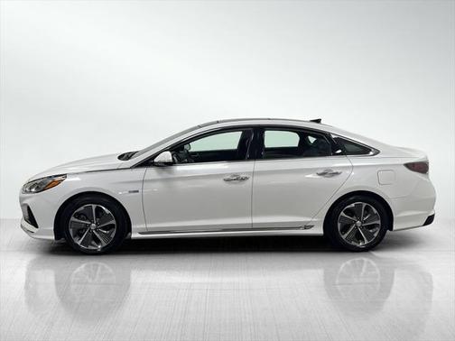 2019 Hyundai SONATA Hybrid Limited