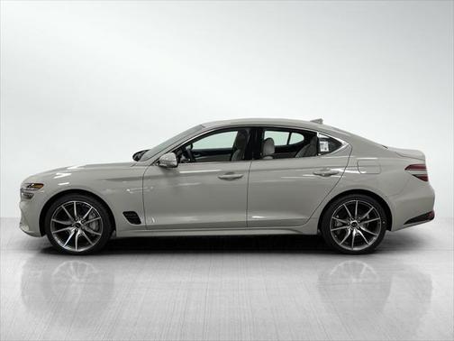 2025 Genesis G70 2.5T RWD