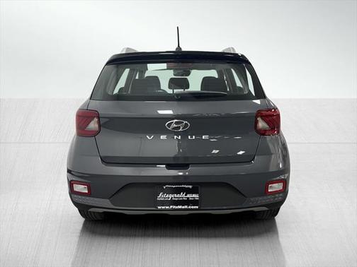2024 Hyundai VENUE Limited