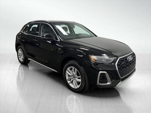 2023 Audi Q5 45 S line Premium