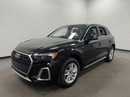 2023 Audi Q5 45 S line Premium