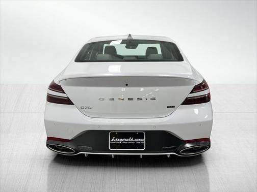 2025 Genesis G70 3.3T RWD Sport Advanced