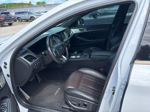 Casablanca White 2019 Genesis G80 3.3T Sport