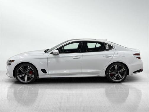 2025 Genesis G70 2.5T RWD