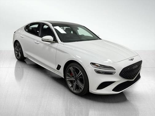 2025 Genesis G70 2.5T RWD