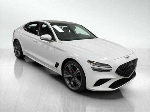 2025 Genesis G70 2.5T RWD