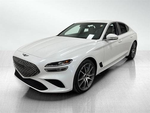2025 Genesis G70 2.5T RWD