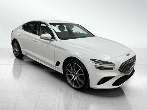 2025 Genesis G70 2.5T RWD