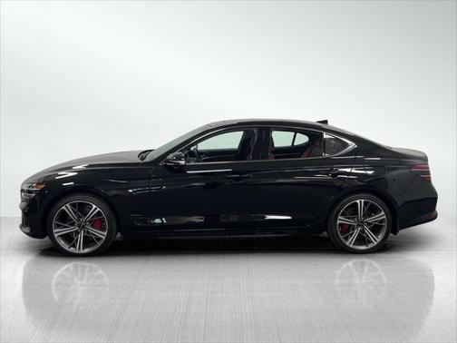 2025 Genesis G70 3.3T RWD Sport Advanced