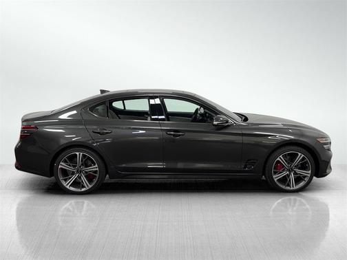 2025 Genesis G70 2.5T AWD