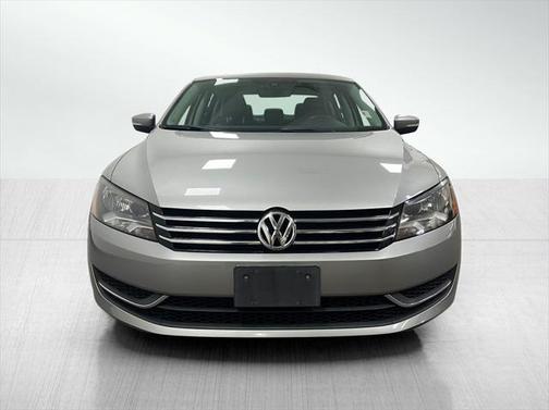 2014 Volkswagen Passat 1.8T S