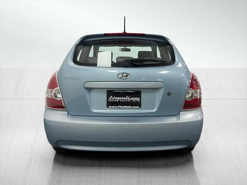 2011 Hyundai Accent GS
