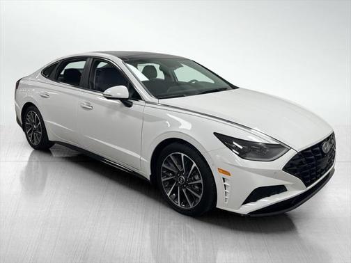 2023 Hyundai SONATA Limited