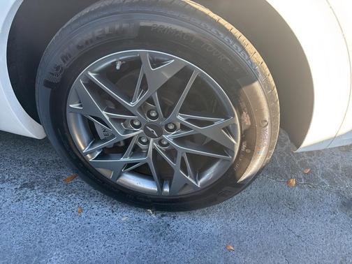 2023 Genesis GV70 2.5T AWD