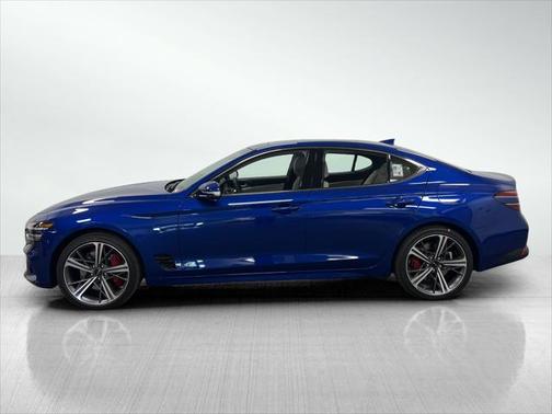 2025 Genesis G70 2.5T RWD