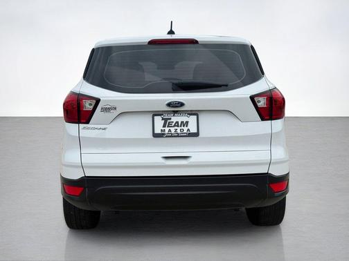 Oxford White 2019 Ford Escape S