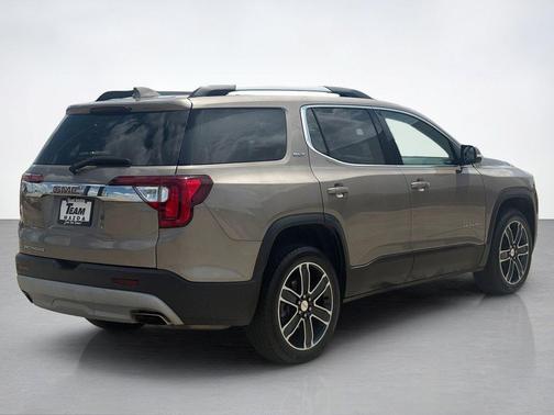 Light Stone Metallic 2022 GMC Acadia FWD SLT