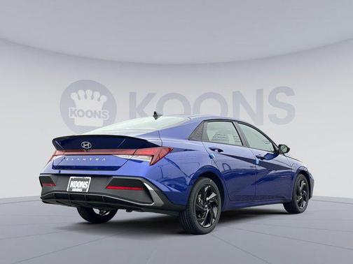 2026 Hyundai ELANTRA Sport