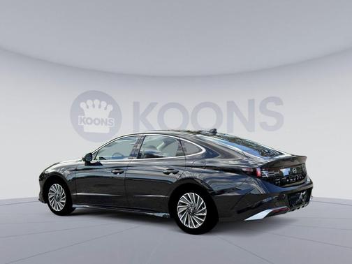 Abyss Black 2026 Hyundai SONATA Hybrid Limited