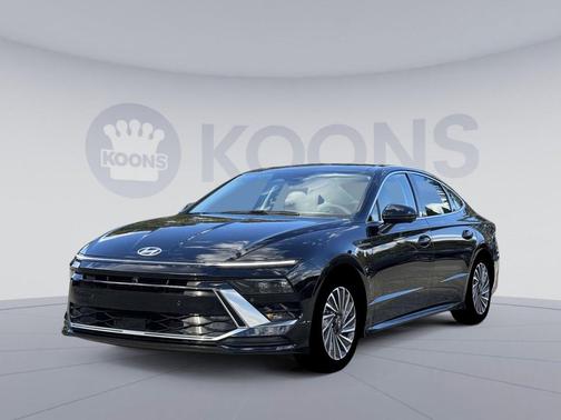 Abyss Black 2026 Hyundai SONATA Hybrid Limited