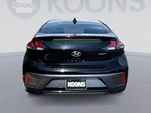 2021 Hyundai IONIQ Plug-In Hybrid SEL