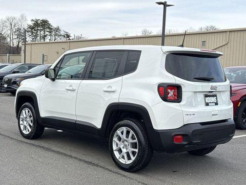 2023 Jeep Renegade Latitude