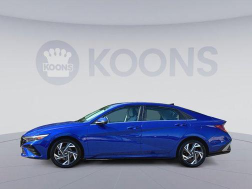2024 Hyundai ELANTRA Limited