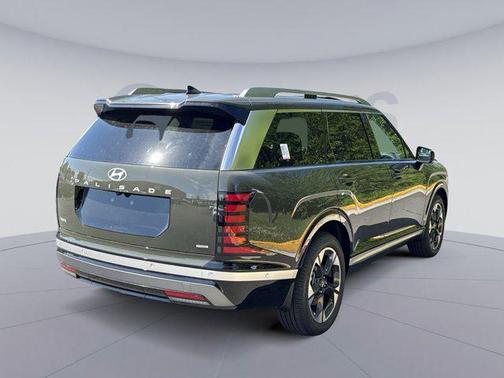 Titan Charcoal Pearl 2026 Hyundai Palisade Hybrid Limited
