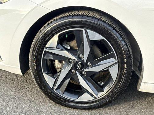 2023 Hyundai ELANTRA HEV Limited