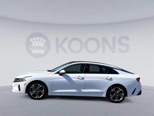 2022 Kia K5 EX