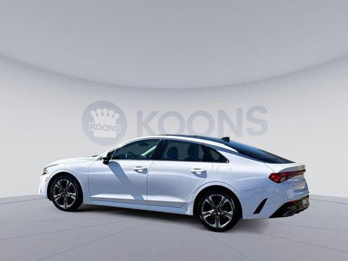 2022 Kia K5 EX