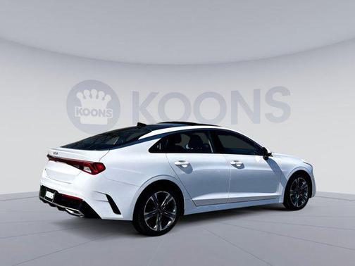 2022 Kia K5 EX