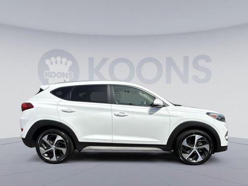 2017 Hyundai TUCSON Sport
