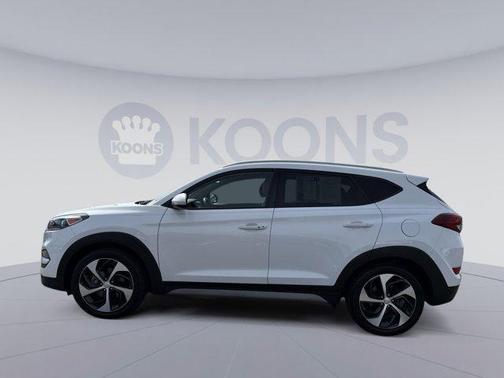 2017 Hyundai TUCSON Sport