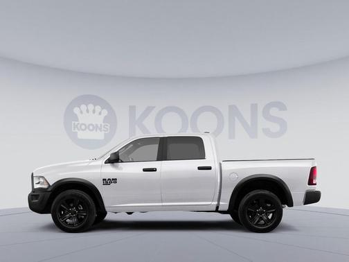 Bright White Clearcoat 2024 RAM 1500 Classic SLT