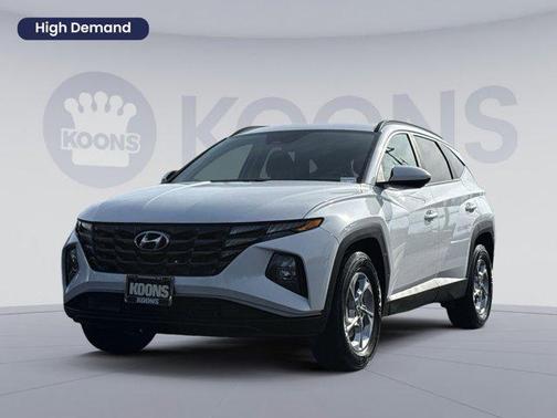 White Pearl 2024 Hyundai TUCSON SEL