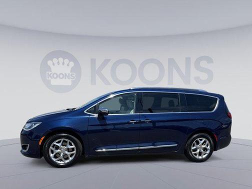 Jazz Blue Pearlcoat 2019 Chrysler Pacifica Limited