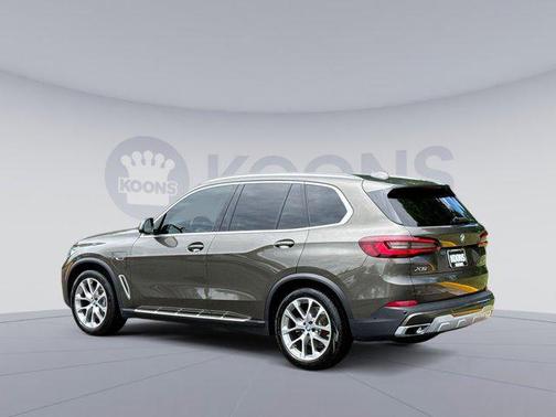 2022 BMW X5 PHEV xDrive45e